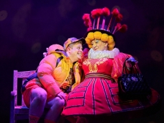 Mother Goose at The Bristol Hippodrome April 2023