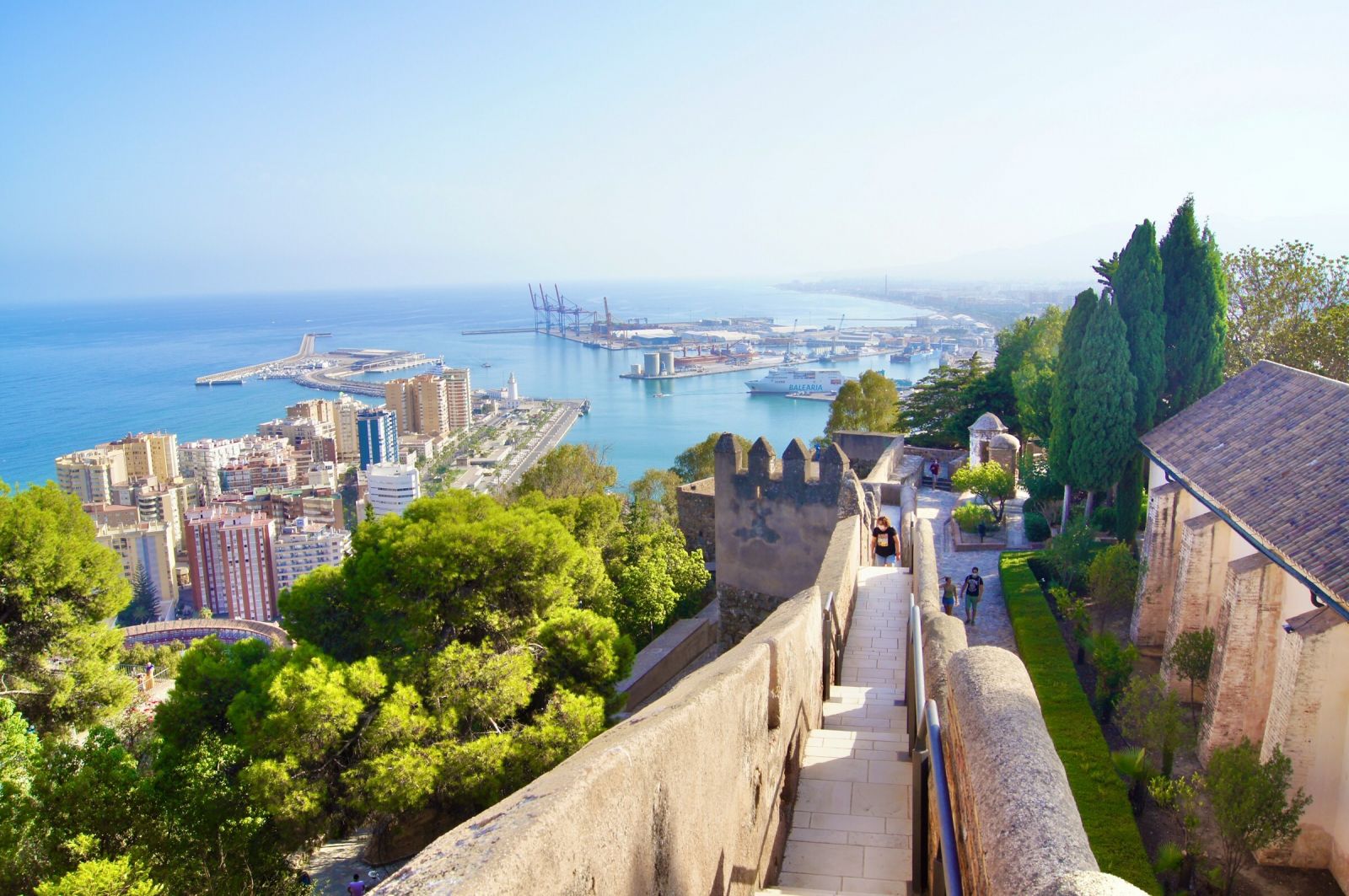 Malaga © María López Jorge via Unsplash