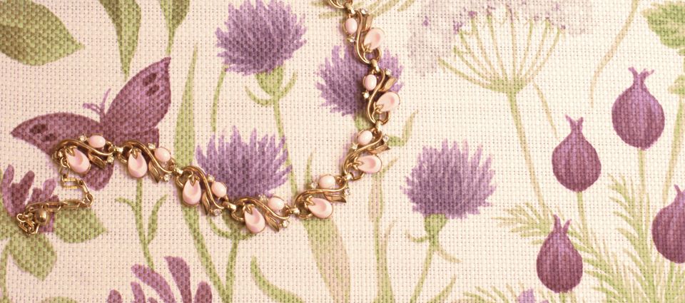 Gadelles Vintage Jewellery. Gadelles Vintage Jewellery.